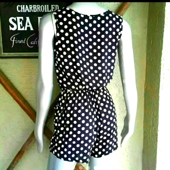 New Trendy Polka Dot Romper - Picture 4 of 4